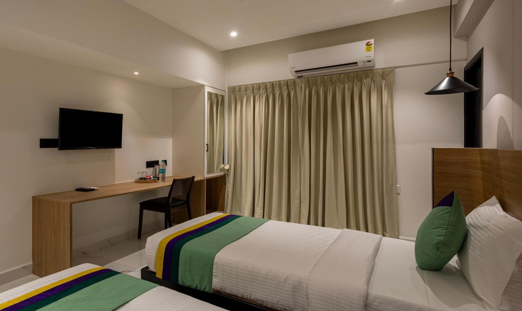 Treebo Premium Vapr Ashok Nagar Hotel Chennai Exterior foto